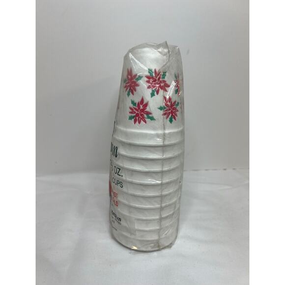 Vintage 90's Styrocup Styrofoam Holiday Holly Print Coffee Cups 8 0z. Pack Of 19 - Picture 3 of 5